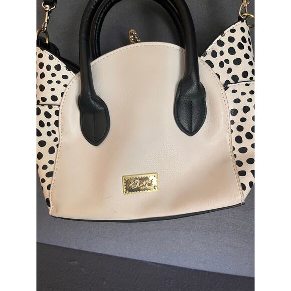 Betsey Johnson Cream and Black Cat Shoulder Bag - Picture 7 of 9